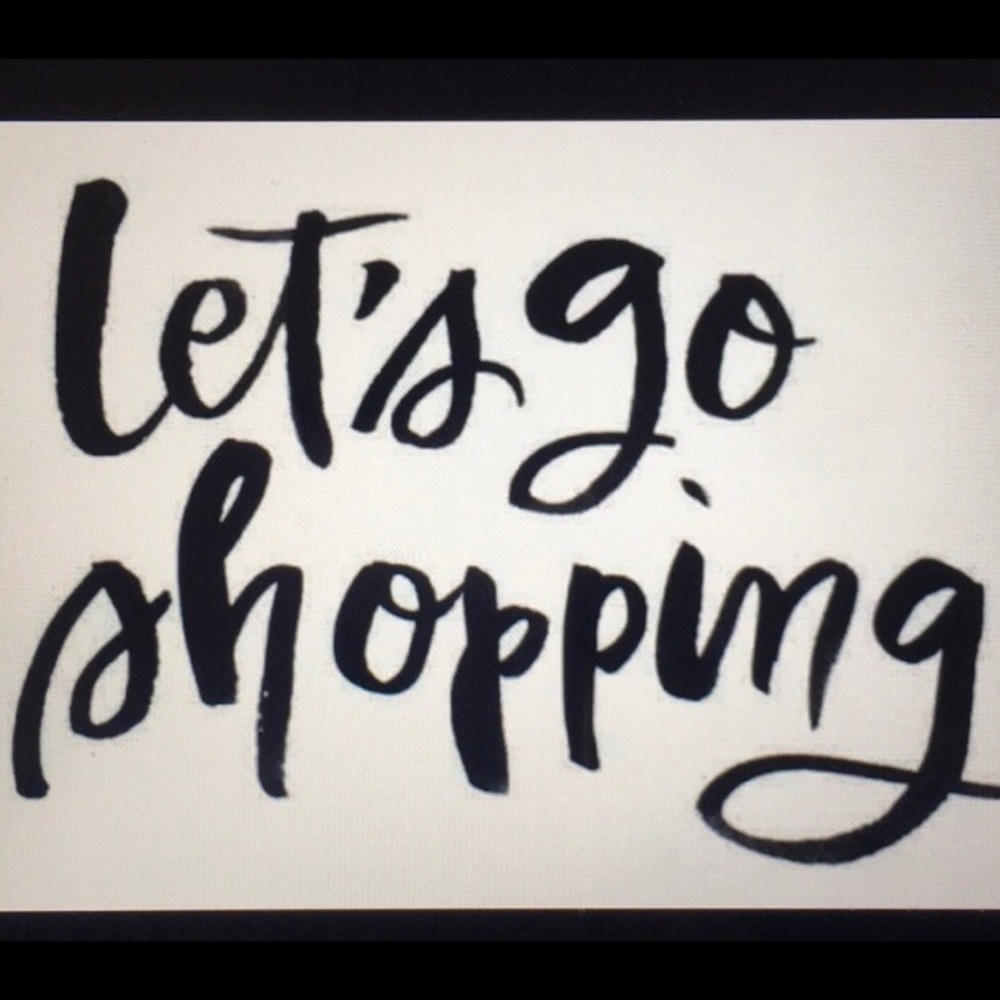 Let’s Go Shopping 👛👗👚🧥